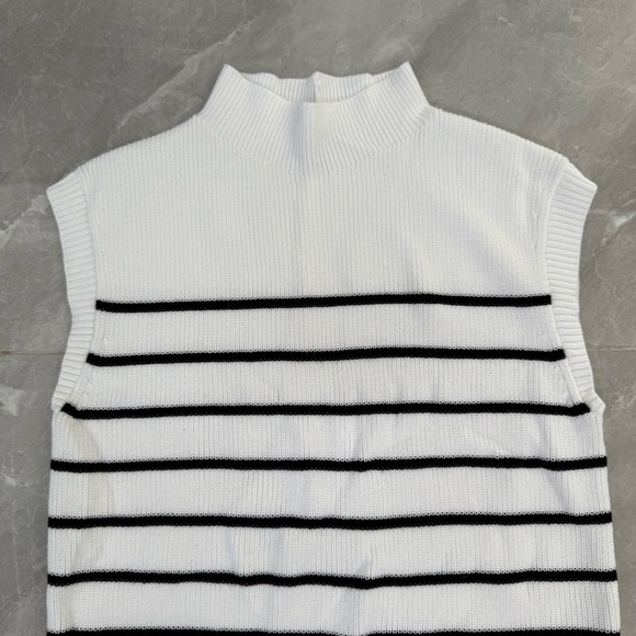 Women’s Talbots Stripe Shaker Stitch Funnel Neck Shell Mock Neck Sweater Medium - Picture 3 of 16